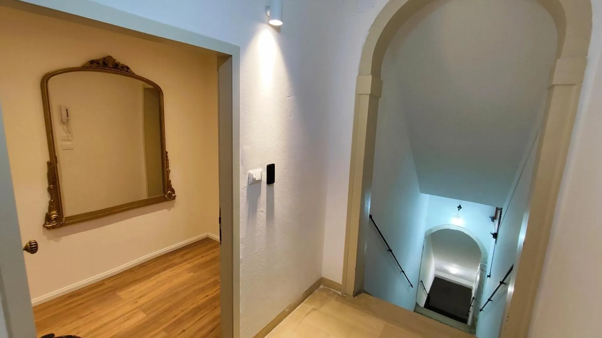 Venice Twist Suite